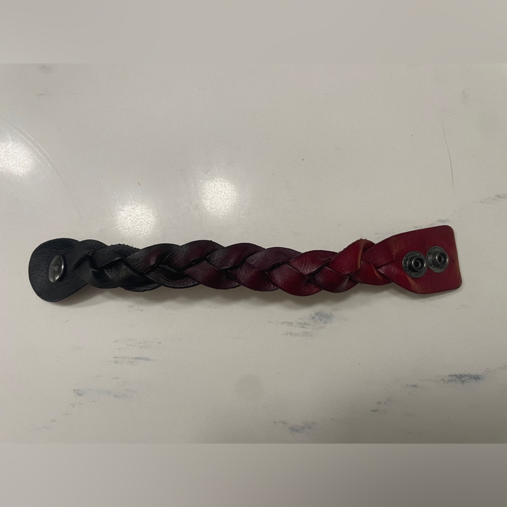 Braided Leather Snap Bracelet - Black to Red Ombre